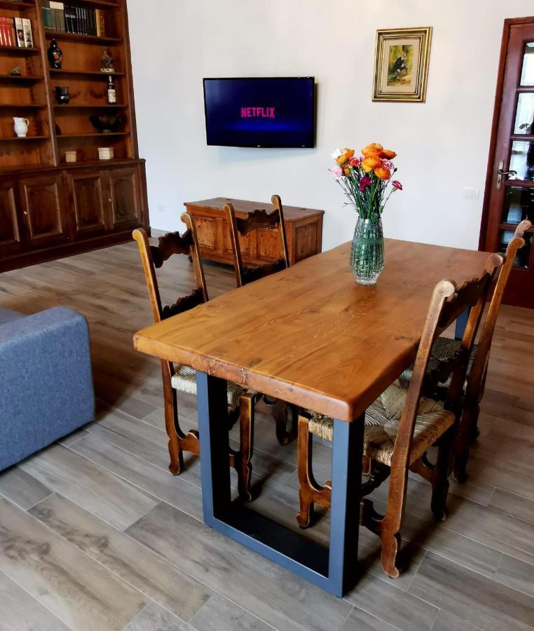 Casa Remo - Dolce Soggiorno Nella Piazza Di Greve Греве-ин-Кьянти Экстерьер фото