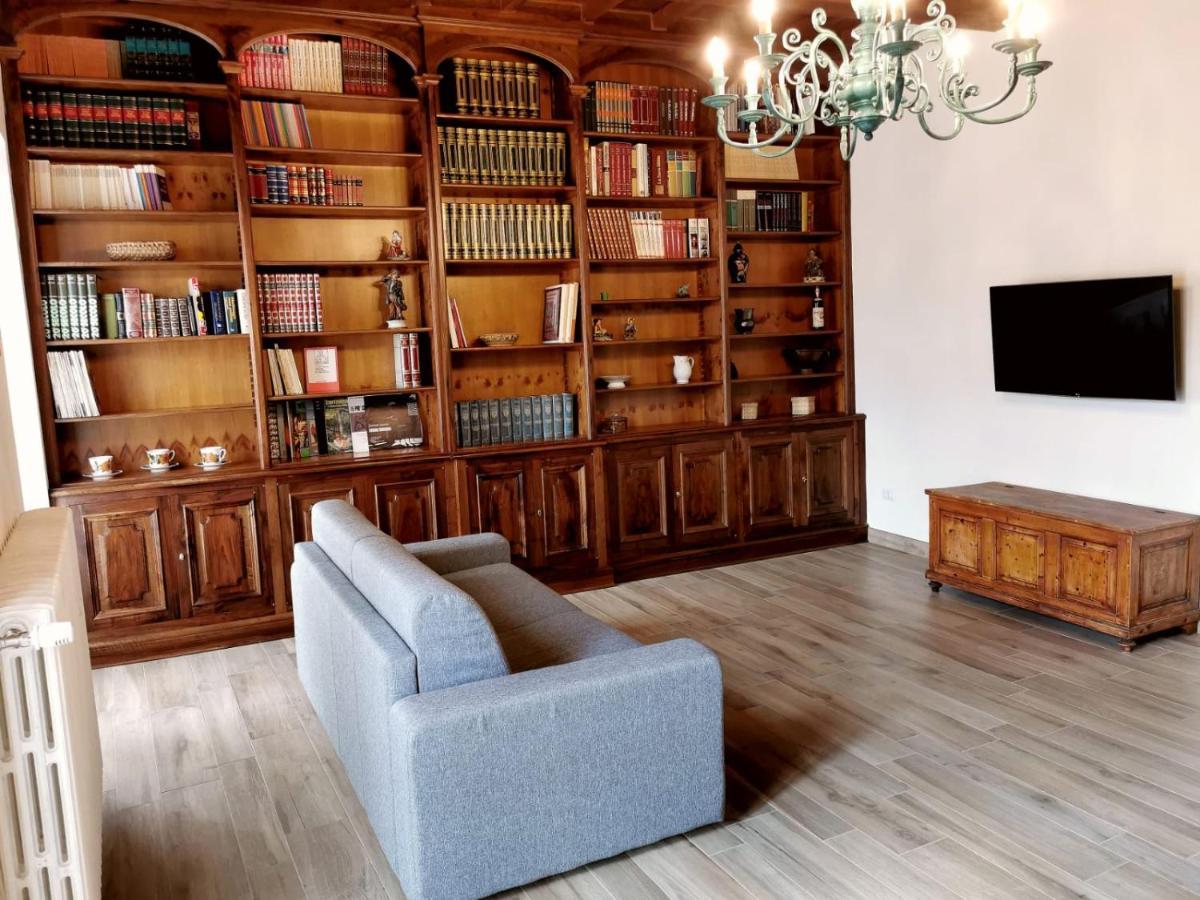 Casa Remo - Dolce Soggiorno Nella Piazza Di Greve Греве-ин-Кьянти Экстерьер фото