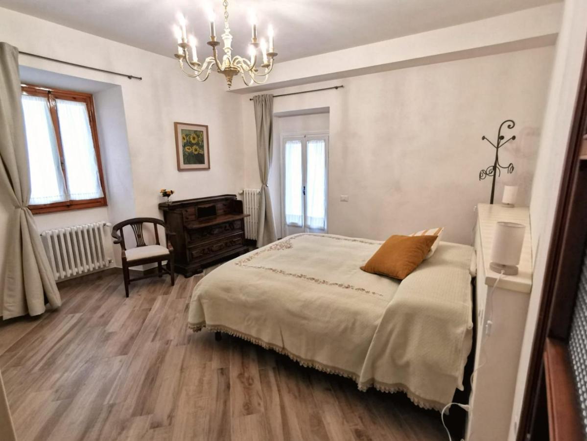 Casa Remo - Dolce Soggiorno Nella Piazza Di Greve Греве-ин-Кьянти Экстерьер фото